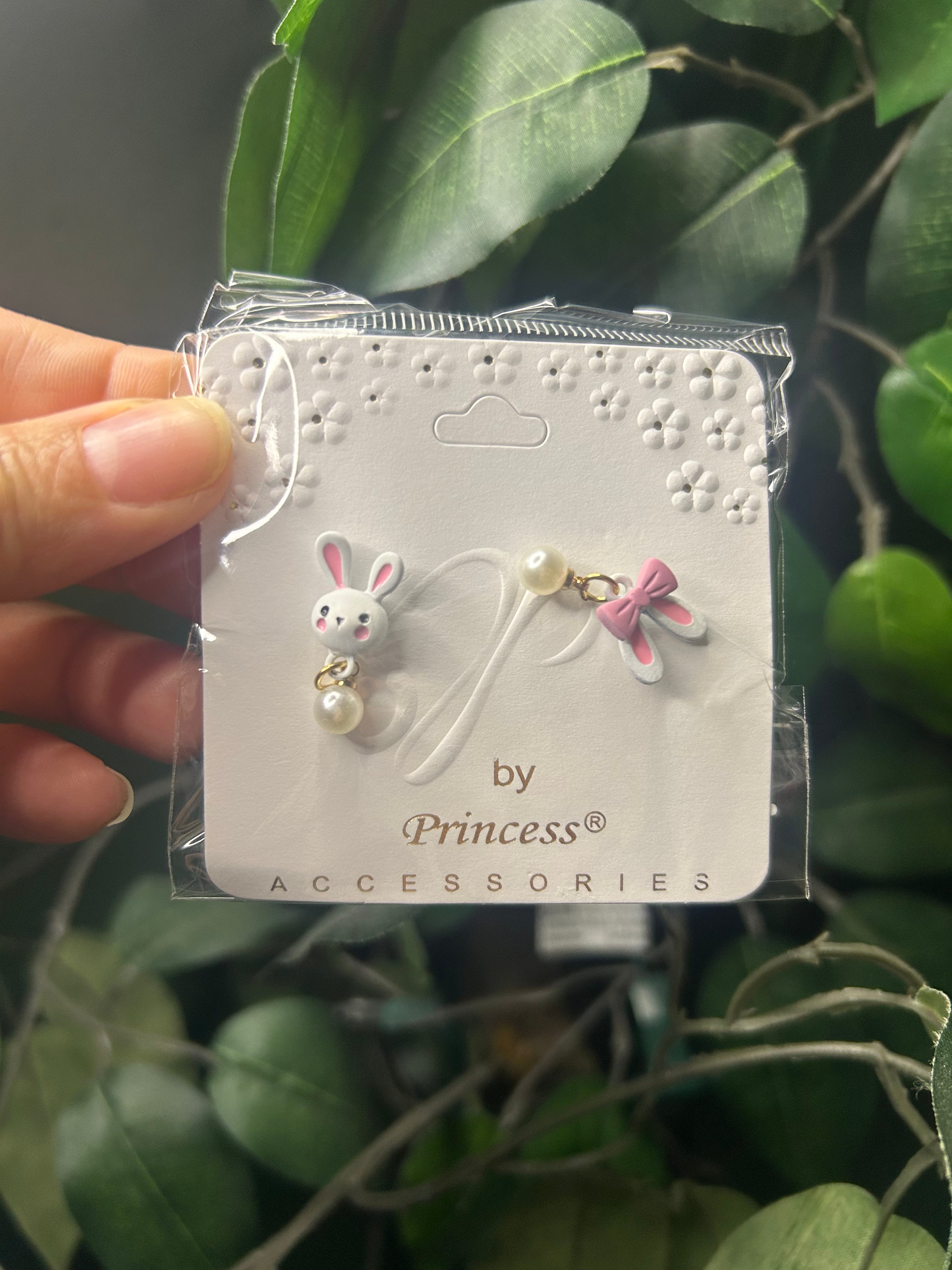 Cute Bunny Pearl Earrings 🐰